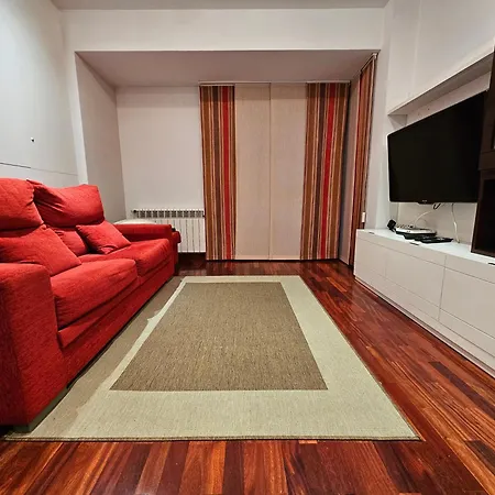 604a - Moderno 2 Appartamento Oviedo